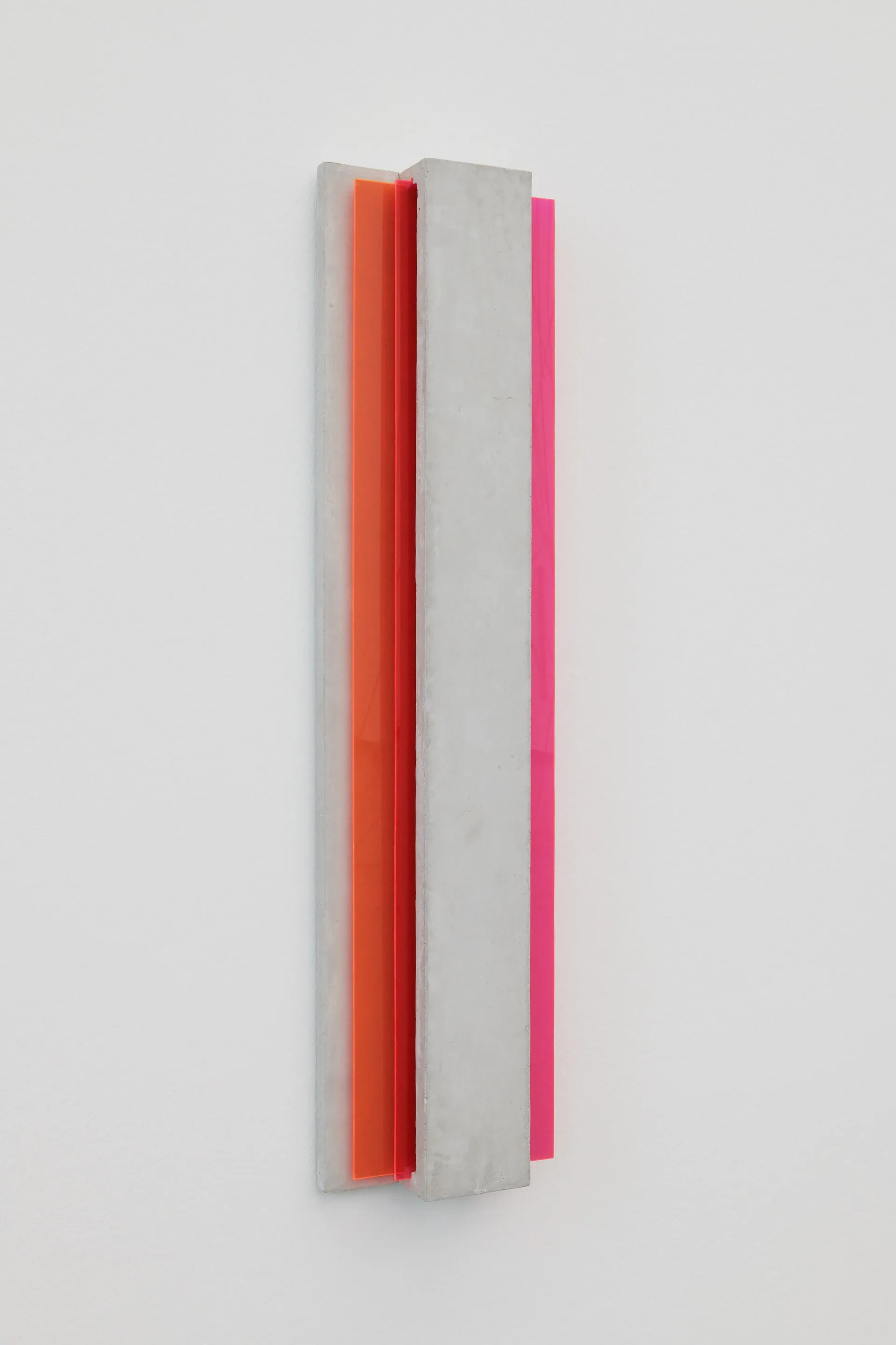 Farb-Feld-Raum I, Pigmentierter Beton, Diverses, Fluoreszierendes Plexiglas