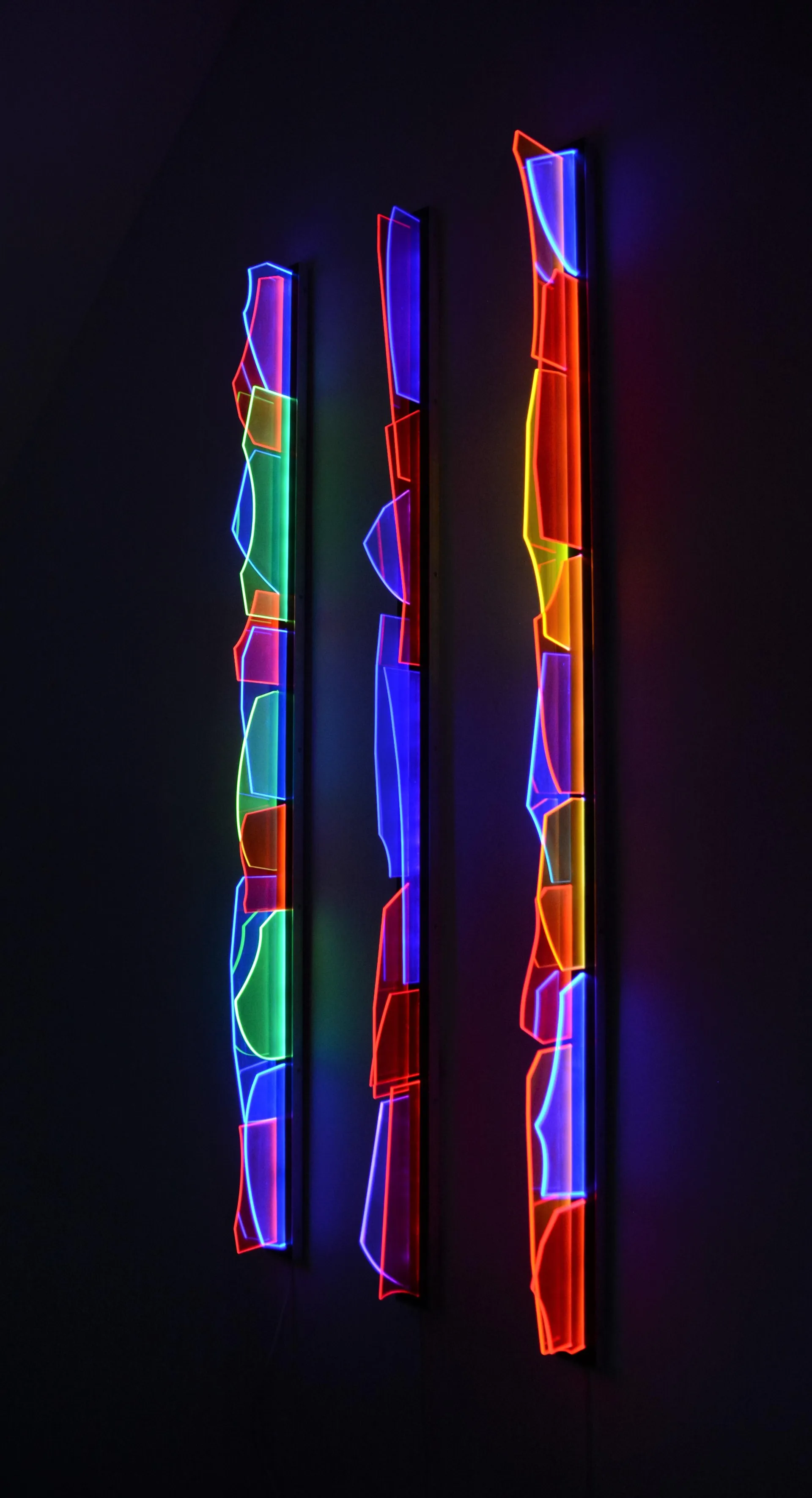 Licht-Collagen 2018-2023 (seitl. rechts UV)